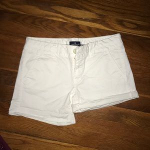 White midi khakis shorts